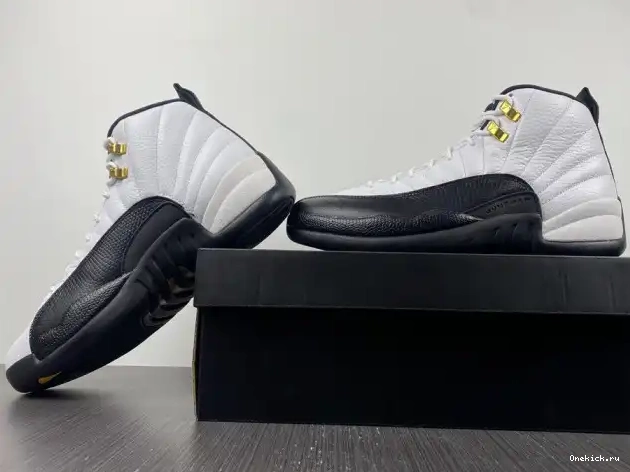 One Kick Taxi (2013) Jordan 12 130690-125 Retro 0523